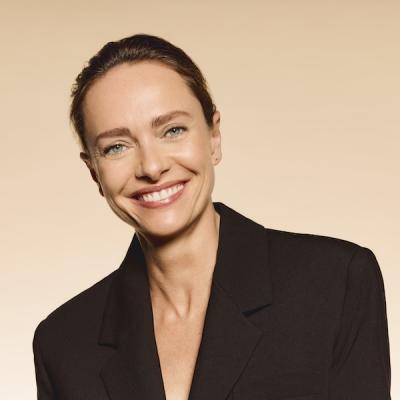 Reset post-fiestas: ¿cómo iniciar a recuperar la luminosidad natural de tu piel?