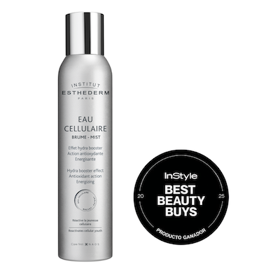 Bruma de Agua Celular para restaurar el equilibrio de la piel y optimizar la absorción del tratamiento nocturno.